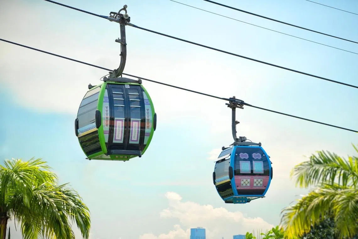 sentosa-peranakan-reimagined-show-cable-car-cabins-mount-faber