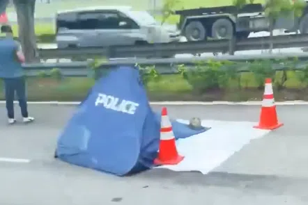 A 72-year-old motorcyclist died in an accident with a tipper truck along the SLE towards CTE on the morning of Nov 22.