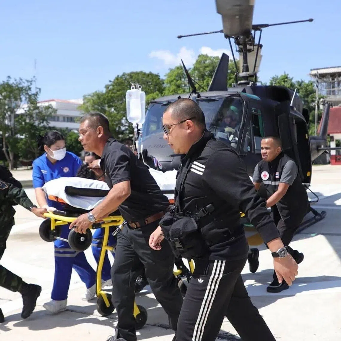 The explosion in the Yala province injured six officers, two of whom were severely wounded.