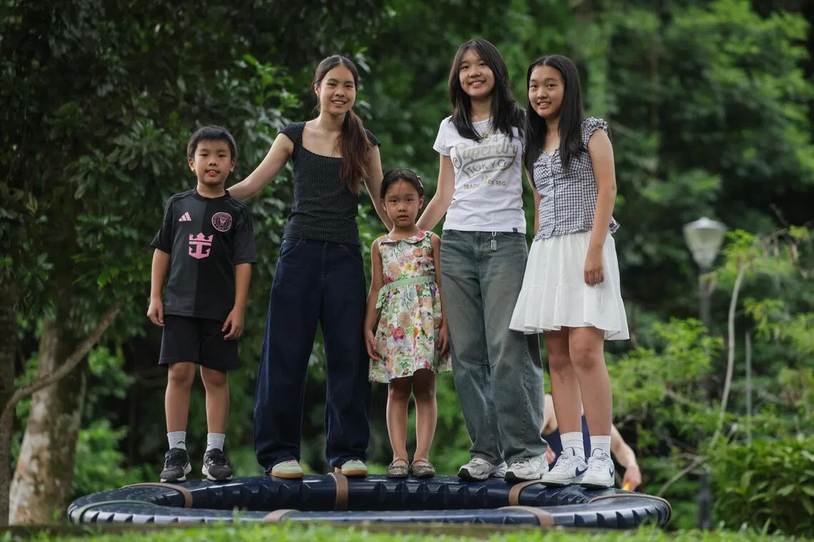 (From left) Debbie Leung and Gerald Ng’s five children - Luke, Kate, Rose, Jane and Sophie.