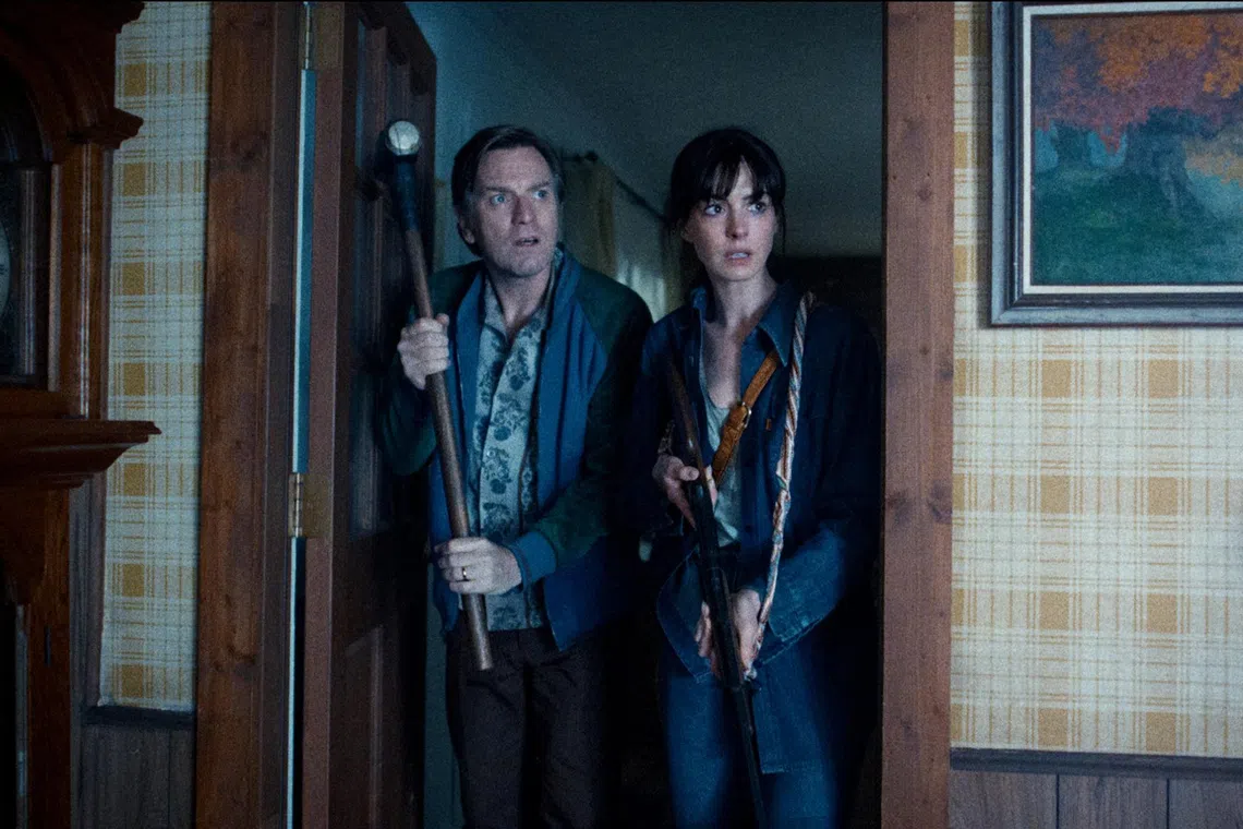 Ewan McGregor (left) and Anne Hathaway in The End Of Oak Street.