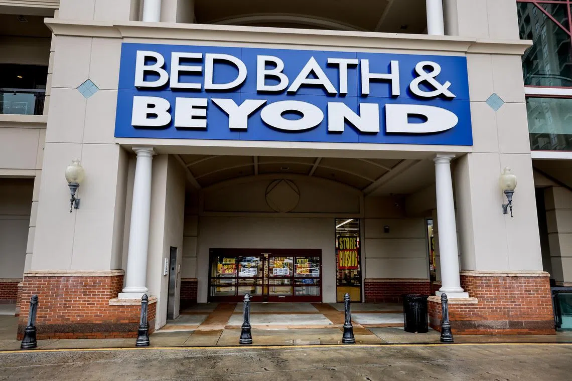 Analysts said the new cash may afford Bed Bath & Beyond only a few quarters to revive its business.