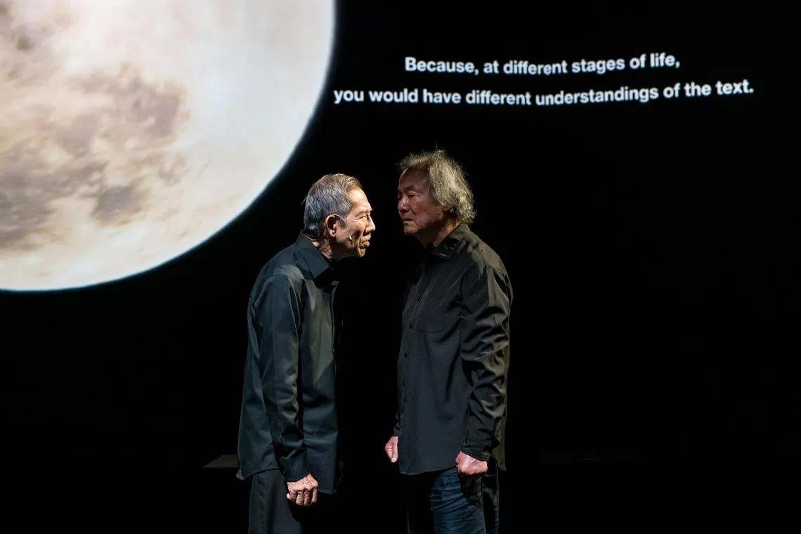 In Last Rites, Singaporean actor Yong Ser Pin and South Korean actor Jung Dong-hwan perform two exquisite excerpts of Waiting For Godot in Mandarin and Korean.