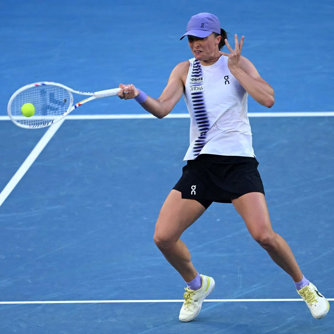 Tennis - Australian Open - Melbourne Park, Melbourne, Australia - January 26, 2026 Poland's Iga Swiatek in action during her fourth round match against Australia's Maddison Inglis REUTERS/Jaimi Joy