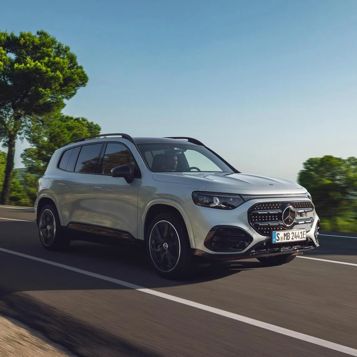 Second-generation Mercedes-Benz GLB is a bit bigger than before and features the brand's latest technology. 