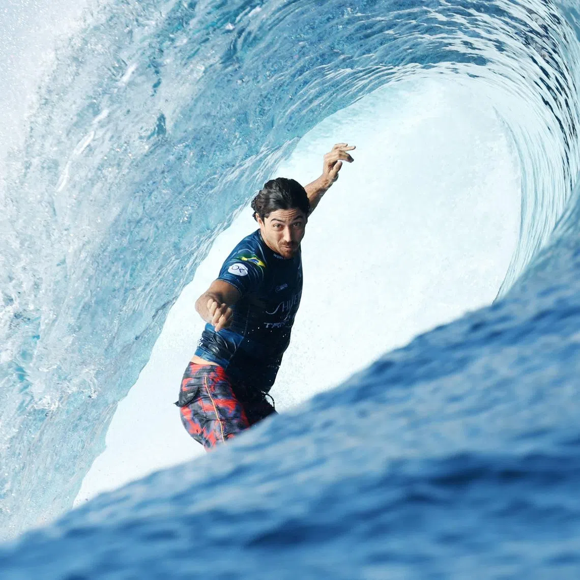 FILE PHOTO: Surfing - World Surf League - Tahiti Pro - Teahupo'o, Tahiti, French Polynesia - May 30, 2024  Brazil's Yago Dora in action during the round of 16 heat 3 REUTERS/Thomas Bevilacqua/File Photo