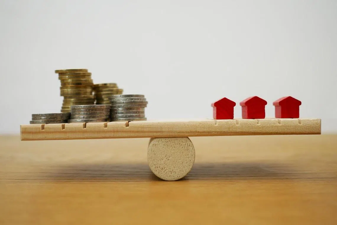 A couple lost a $3 million home and ended up saddled with huge debts when their two-property dream came crashing down. 