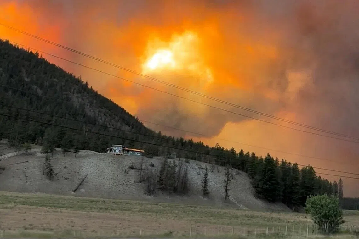 Prolonged hot and dry weather since July has driven the rapid spread of fires across the country, with Ontario and the North-west Territories especially impacted.