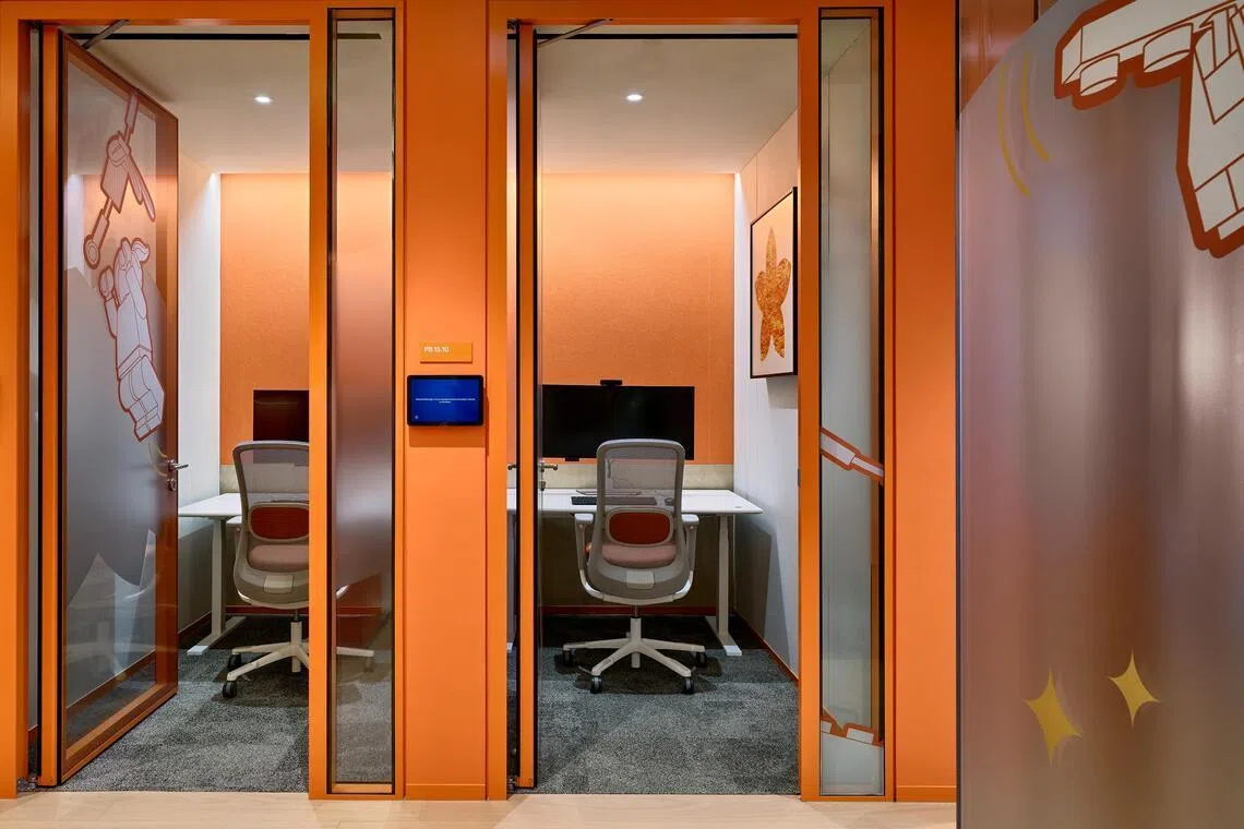 The new space includes sanctuaries for staff who need a spot for deep-focus work. 