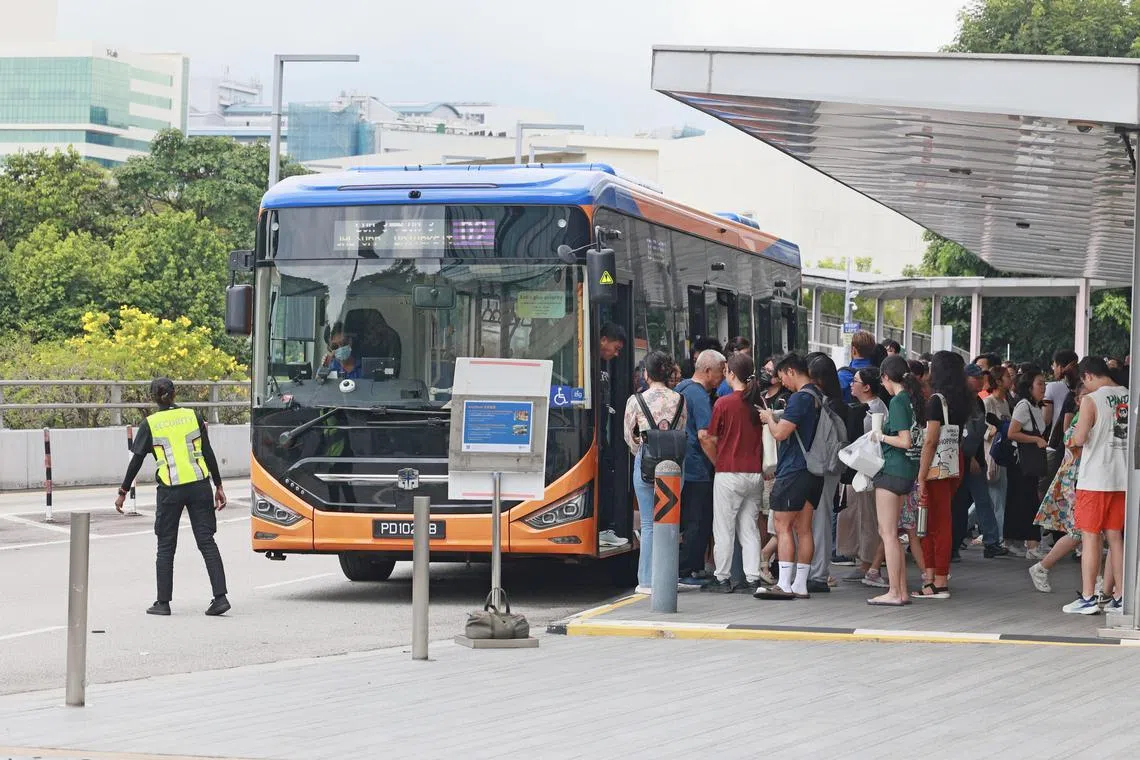 On Aug 16, NUS introduced more measures to manage tourist traffic. The measures included the stationing of security personnel at selected bus stops to allow only students, staff and authorised visitors to board from Aug 19 to 30.