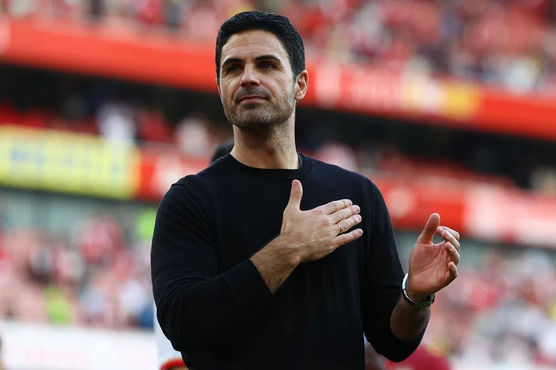 Soccer Football - Premier League - Arsenal v Everton - Emirates Stadium, London, Britain - May 19, 2024  Arsenal manager Mikel Arteta during the lap of appreciation after the match Action Images via Reuters/Paul Childs