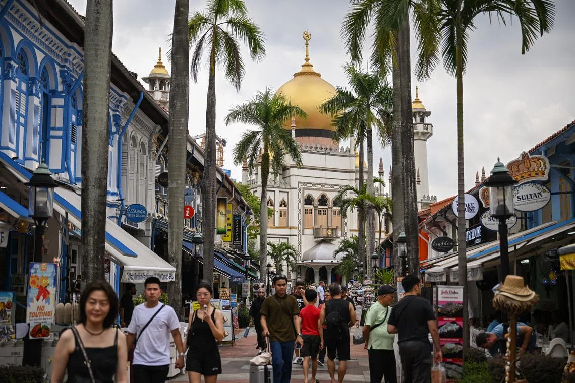 Retail shops had declined slightly from about 41 per cent to 38 per cent, and in streets like Haji Lane, photo booths and souvenir shops have sprung up, replacing boutiques and other small retailers.