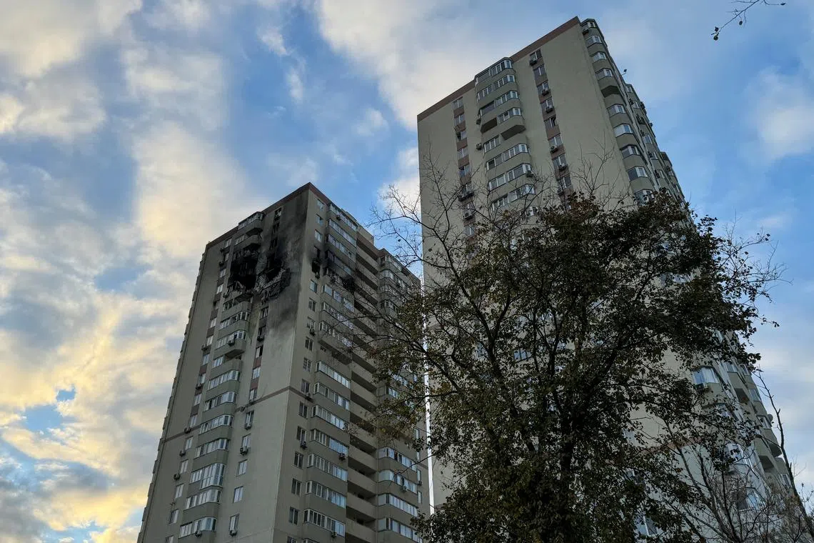 A view shows an apartment building damaged during Russian drone strike, amid Russia's attack on Ukraine, in Kyiv, Ukraine October 26, 2024. REUTERS/Yurii Kovalenko
