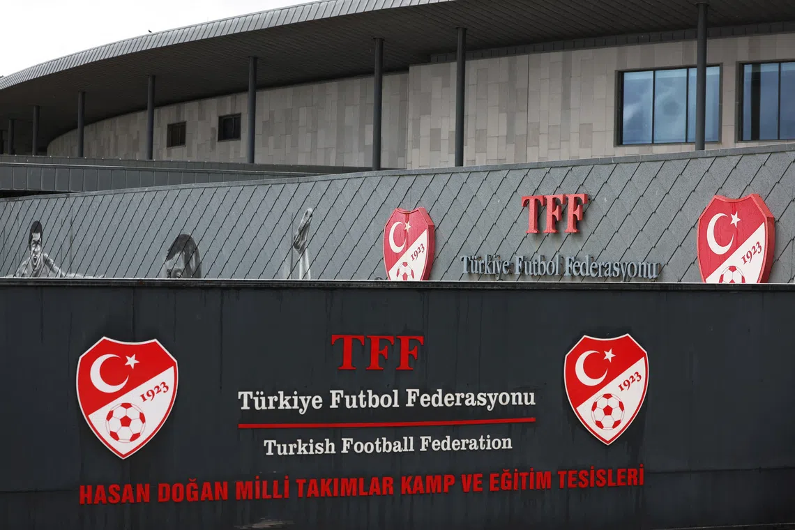 Turkey orders top-tier players, club chairmen detained in gambling probe