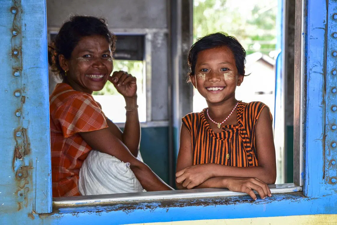 rcphotos13 - Candid human moments are as beautiful as any natural scenery

Credit / Copyright: Ronan O'Connell