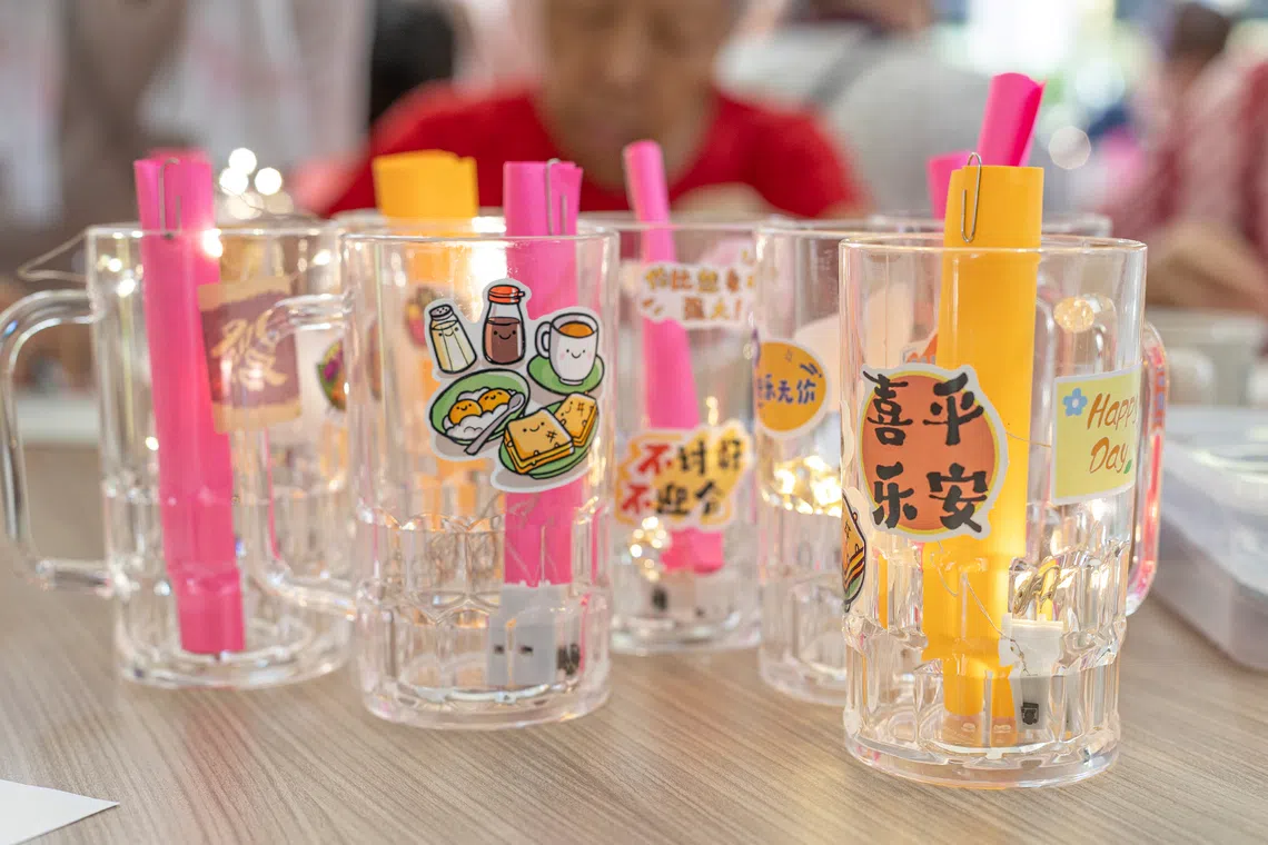 kopitiam coffee cups