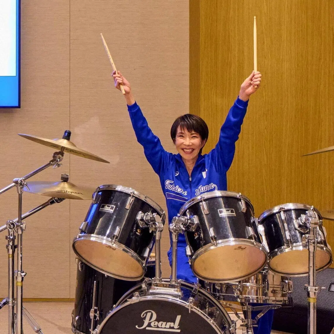 Japanese Prime Minister Sanae Takaichi and South Korean President Lee Jae Myung playing the drums together after their meeting in Nara, on Jan 13.