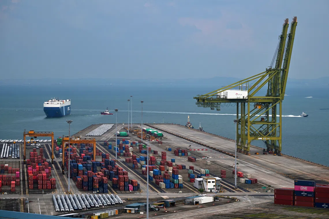 Senior Minister Lee Hsien Loong called on unions and the leaders at the Port of Singapore Authority to work with the government help workers adapt through continuous reskilling just like in the past.
