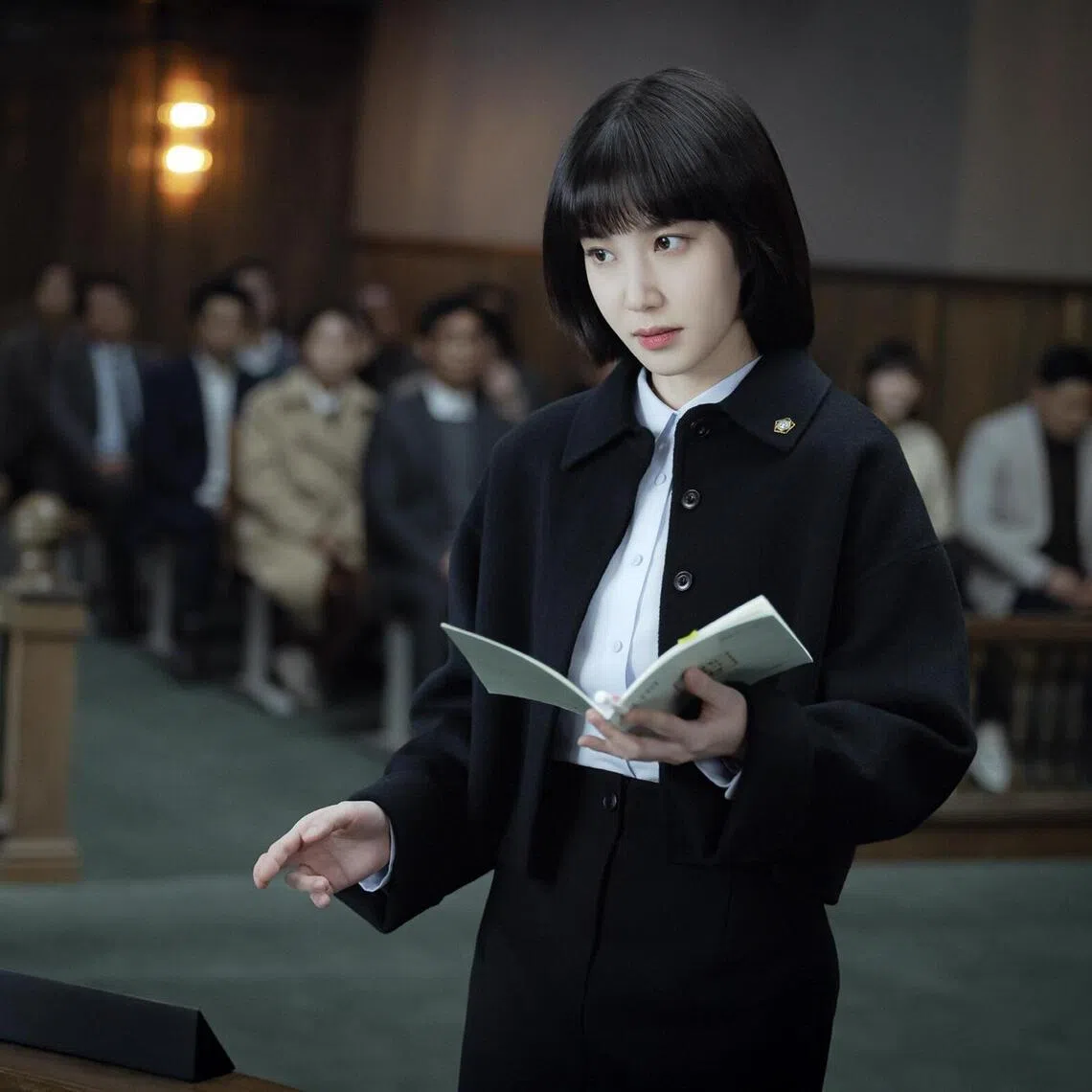 Extraordinary Attorney Woo starred South Korrean actress Park Eun-bin as the titular lawyer Woo Young-woo.