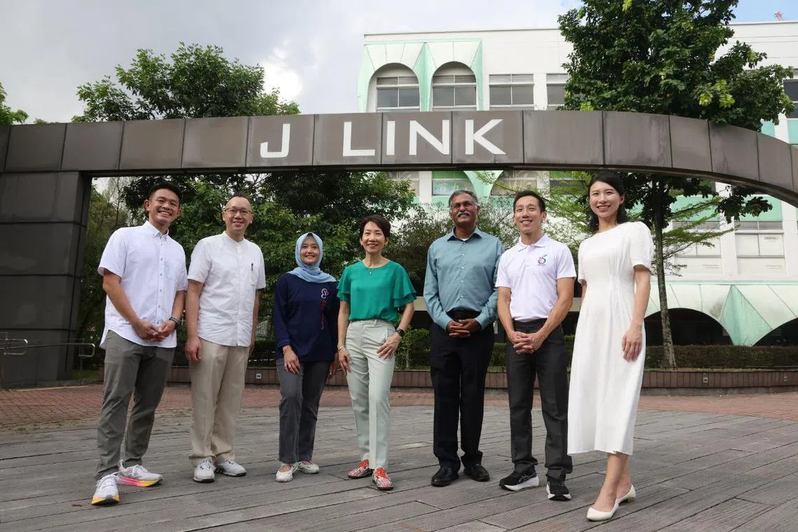 (From left) Mr David Hoe, Jurong GRC MP Tan Wu Meng, Digital Development and Information Rahayu Mahzam, Minister for Sustainability and the Environment Grace Fu, Minister of State for Law and Transport Murali Pillai, Jurong GRC MP Xie Yao Quan and Ms Cassandra Lee at the launch of the Jurong-Clementi Town Council’s five-year masterplan.