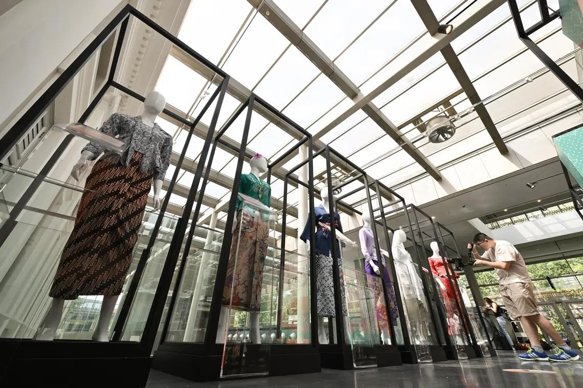 ST20230404-202362995766-Lim Yaohui-Rochelle Lee-rlkebaya04/
Kebayas on display at the Love, Kebaya exhibition at the National Museum of Singapore on April 4, 2023.
The National Heritage Board (NHB) launching Love, Kebaya, a new travelling exhibition which showcases kebaya and the community stories behind them. The exhibition will explore kebaya as a form of intangible cultural heritage (ICH), which has been submitted as a multinational nomination to the UNESCO Representative List of the ICH of Humanity.
The exhibition builds on NHB’s efforts to actively engage and involve the community in all stages of the nomination process, and feature community contributed items, including six kebaya created by kebaya craftspersons and practitioners, and photographs.
(ST PHOTO: LIM YAOHUI)