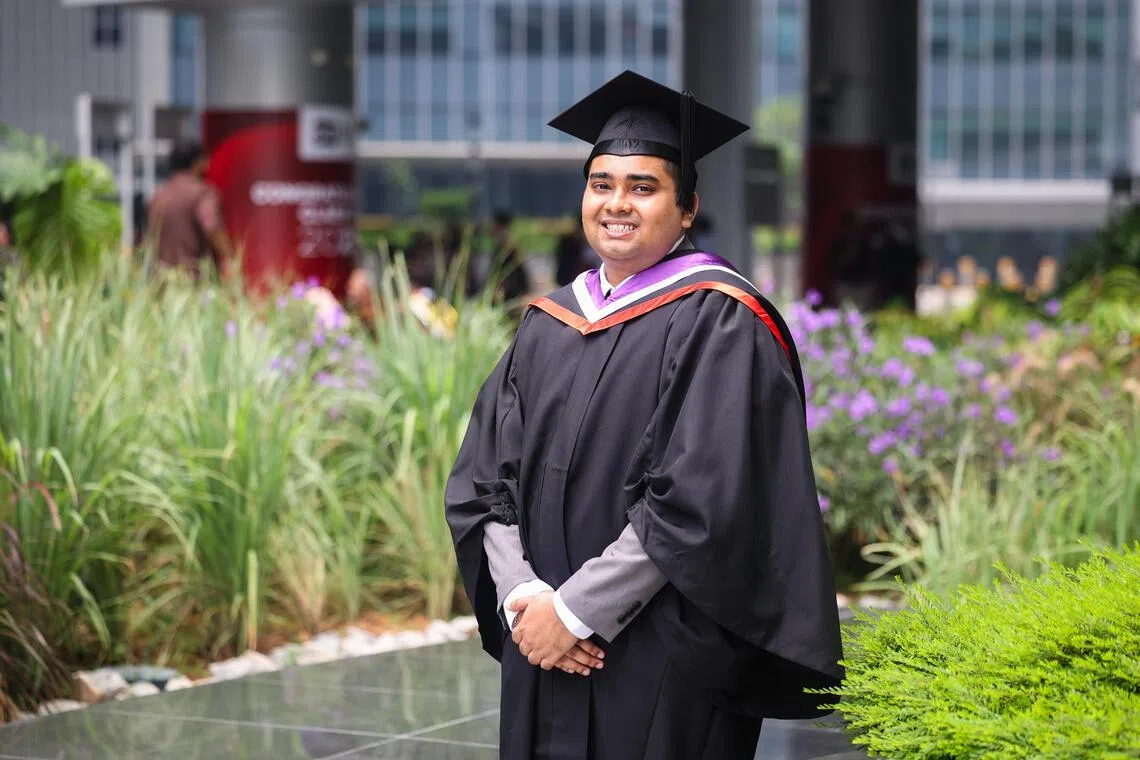 Ashwin Dinesh earned his Applied Computing degree from SIT while working full-time at Singtel.