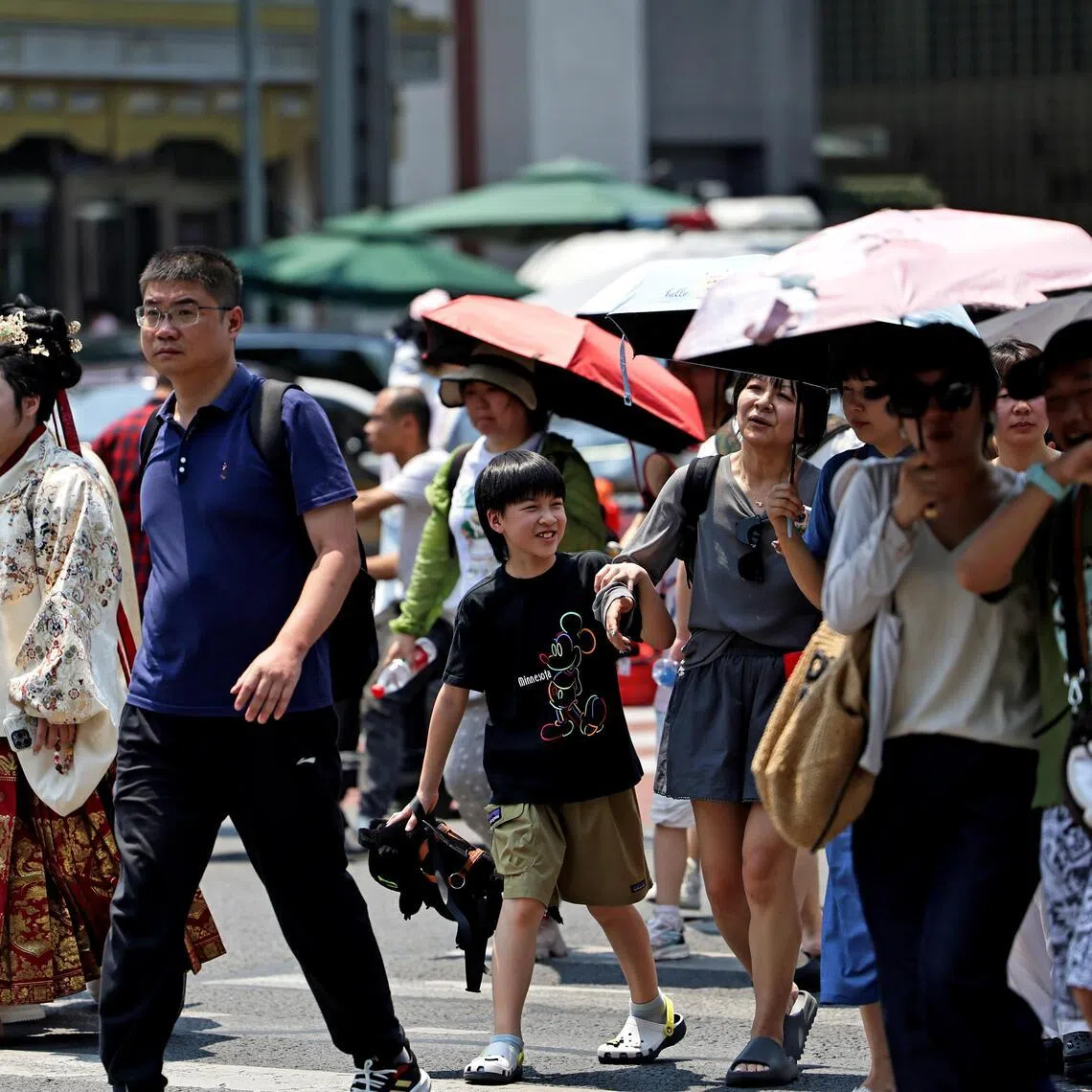 China's future economic growth will need to rely more on domestic demand, said an expert.