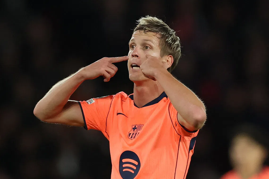 Soccer Football - UEFA Champions League - Paris St Germain v FC Barcelona - Parc des Princes, Paris, France - October 20, 2026  FC Barcelona's Dani Olmo reacts REUTERS/Stephane Mahe