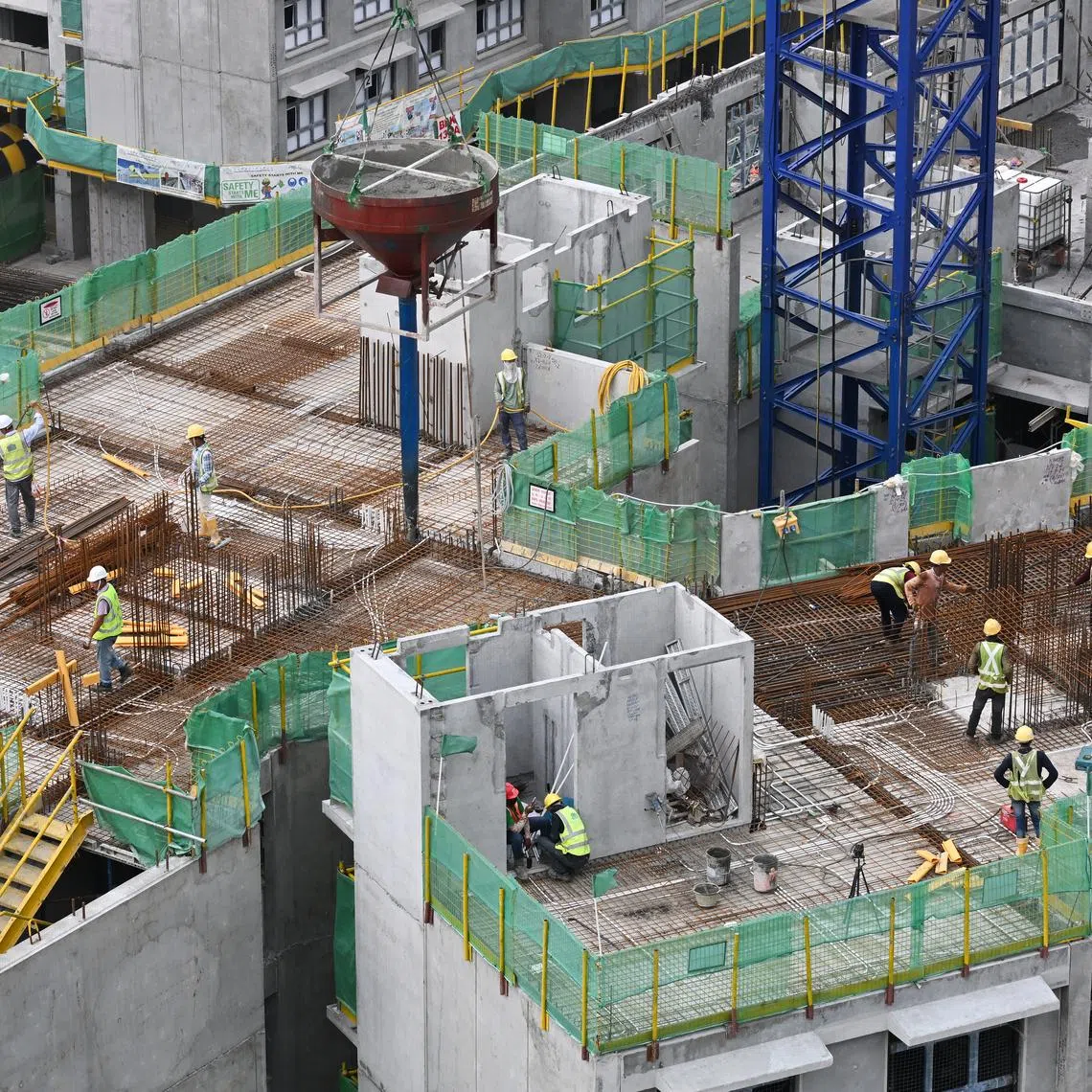 More than half of the reported cases were located in the central and east of Singapore, which had a slightly higher average temperature of around 28 deg C compared to other regions.