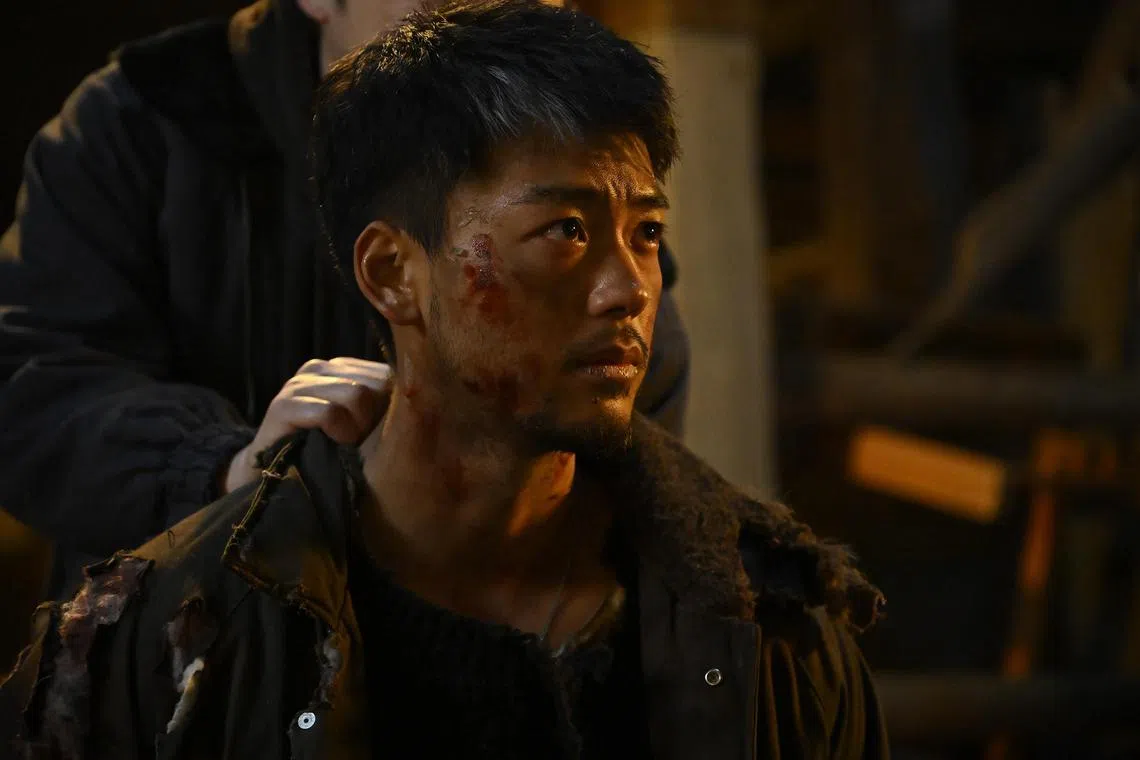 Ryoma Takeuchi as Hibiki Mamiya in Love You As The World Ends

Source: Encore Films