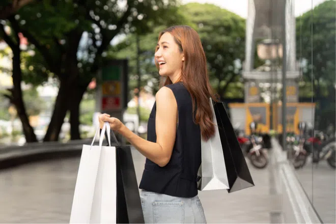 Woman holding shopping bags