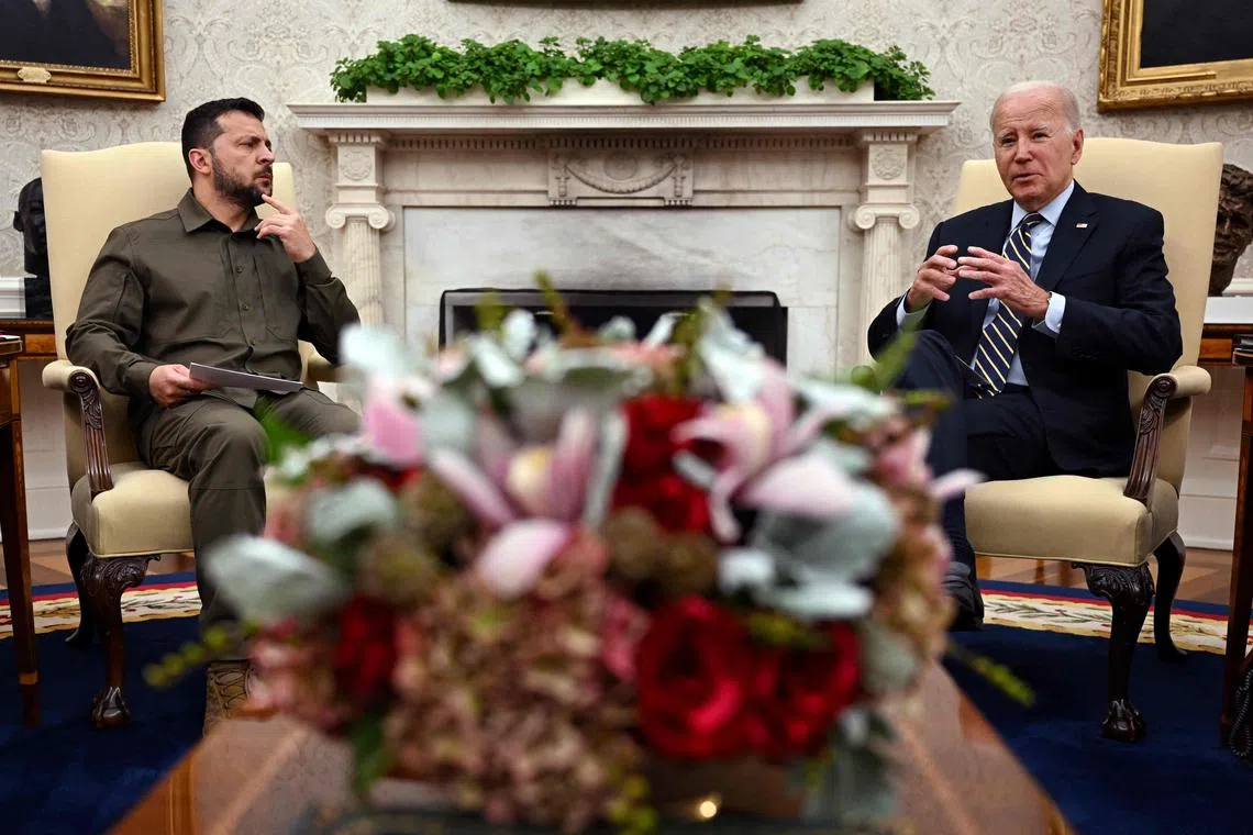 US President Joe Biden hailed the “enormous bravery” of the Ukrainian people as he welcomed Ukrainian President Volodymyr Zelensky to the White House.