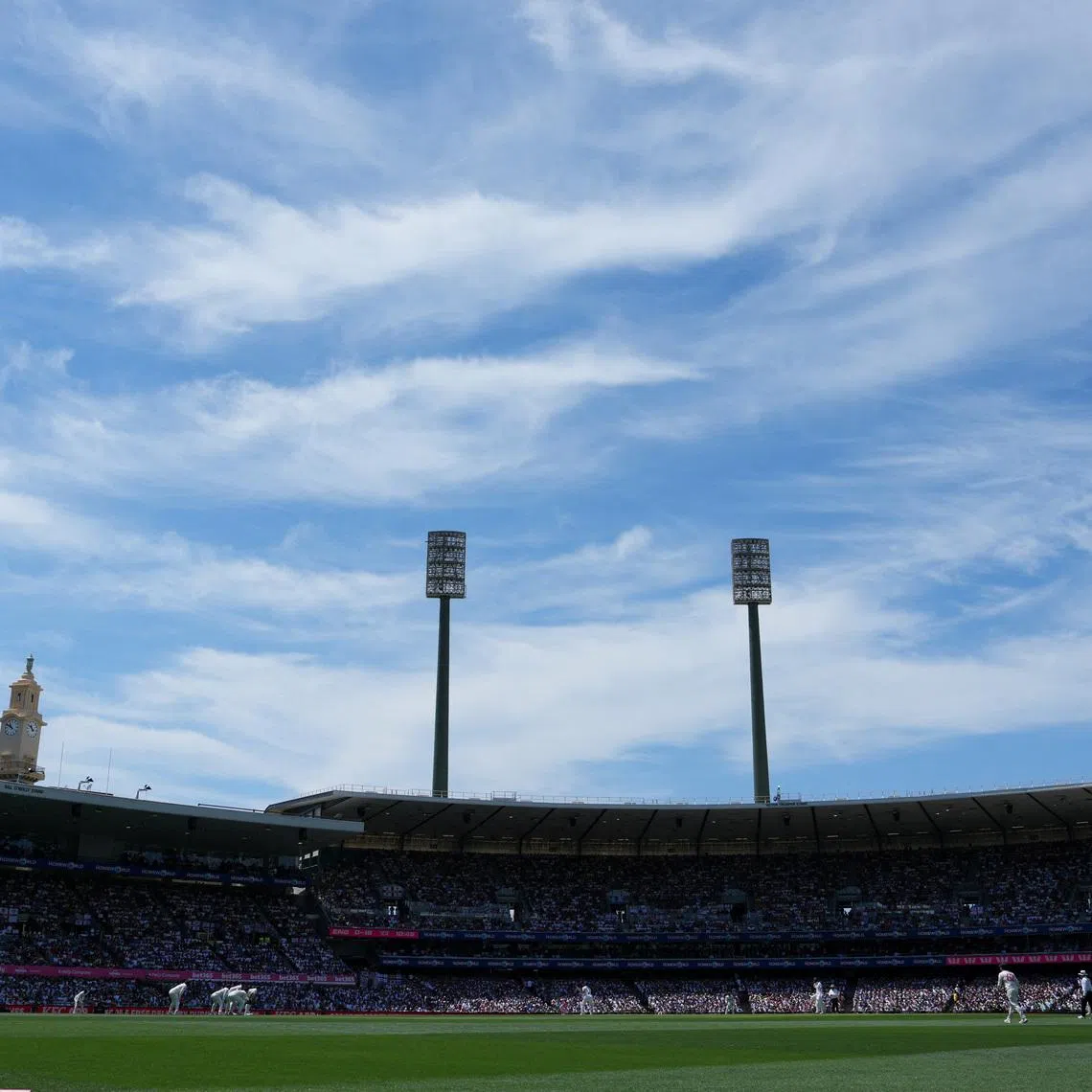 Cricket - The Ashes - Australia v England - Fifth Test - Sydney Cricket Ground, Sydney, Australia - January 4, 2026 General view during England's innings on day 1 REUTERS/Asanka Brendon Ratnayake