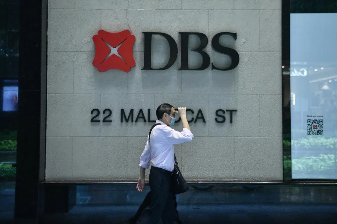 DBS says it is testing the trading of foreign currencies and government securities via a public blockchain.