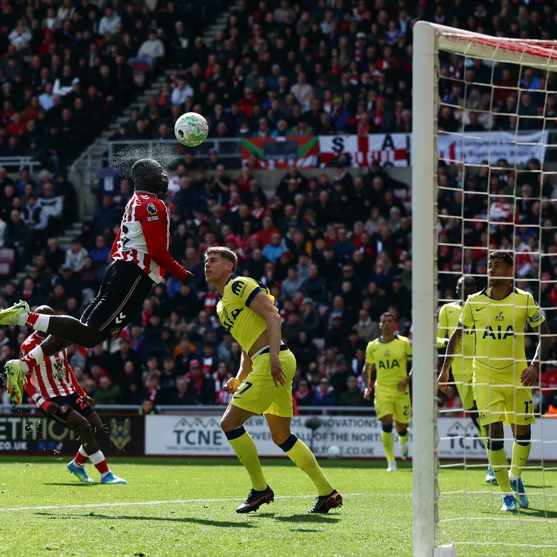 Soccer Football - Premier League - Sunderland v Tottenham Hotspur - Stadium of Light, Sunderland, Britain - April 12, 2026 Sunderland's Brian Brobbey heads at goal Action Images via Reuters/Lee Smith EDITORIAL USE ONLY. NO USE WITH UNAUTHORIZED AUDIO, VIDEO, DATA, FIXTURE LISTS, CLUB/LEAGUE LOGOS OR 'LIVE' SERVICES. ONLINE IN-MATCH USE LIMITED TO 120 IMAGES, NO VIDEO EMULATION. NO USE IN BETTING, GAMES OR SINGLE CLUB/LEAGUE/PLAYER PUBLICATIONS. PLEASE CONTACT YOUR ACCOUNT REPRESENTATIVE FOR FURTHER DETAILS..
