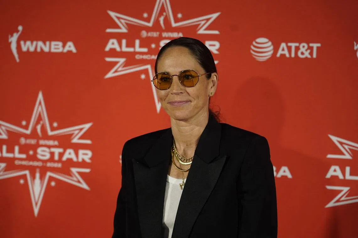 FILE PHOTO: Jul 8, 2022; Chicago, IL, USA; WNBA All Star player Sue Bird walks the Orange Carpet at RPM Seafood. Mandatory Credit: David Banks-USA TODAY Sports/File Photo