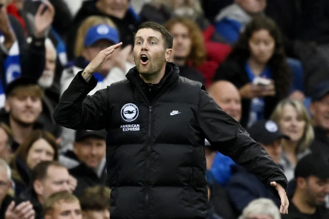 Soccer Football - Premier League - Brighton & Hove Albion v Manchester United - The American Express Community Stadium, Brighton, Britain - August 24, 2024 Brighton & Hove Albion manager Fabian Hurzeler reacts REUTERS/Tony O Brien