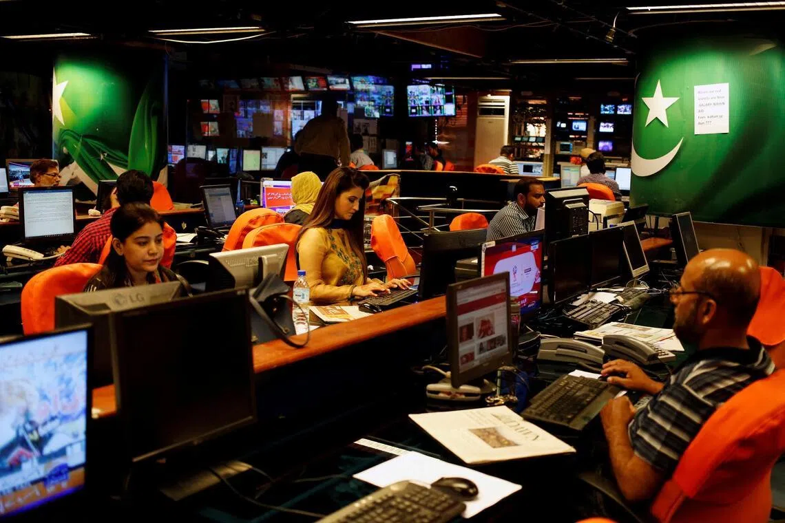 Pakistani news channel apologises after ban over documentary