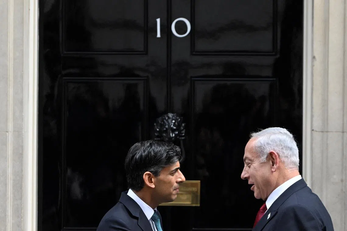 British Prime Minister Rishi Sunak welcomes Israeli Prime Minister Benjamin Netanyahu at Downing Street in London, Britain March 24, 2023. REUTERS/Toby Melville/File Photo