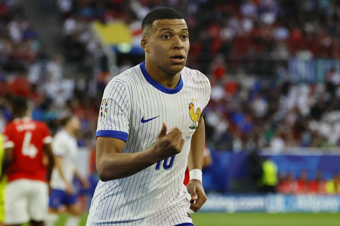 Soccer Football - Euro 2024 - Group D - Austria v France - Dusseldorf Arena, Dusseldorf, Germany - June 17, 2024 France's Kylian Mbappe REUTERS/Wolfgang Rattay/File Photo