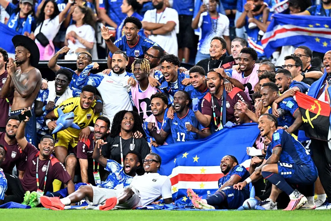 FILE PHOTO: Soccer Football - FIFA World Cup 2026 - Group H - Cape Verde v Saudi Arabia - Houston Stadium, Houston, Texas, U.S. - June 26, 2026 Cape Verde players celebrate after the match as they qualify for the knockout stages of the World Cup IMAGN IMAGES via Reuters/Maria Lysaker/File Photo