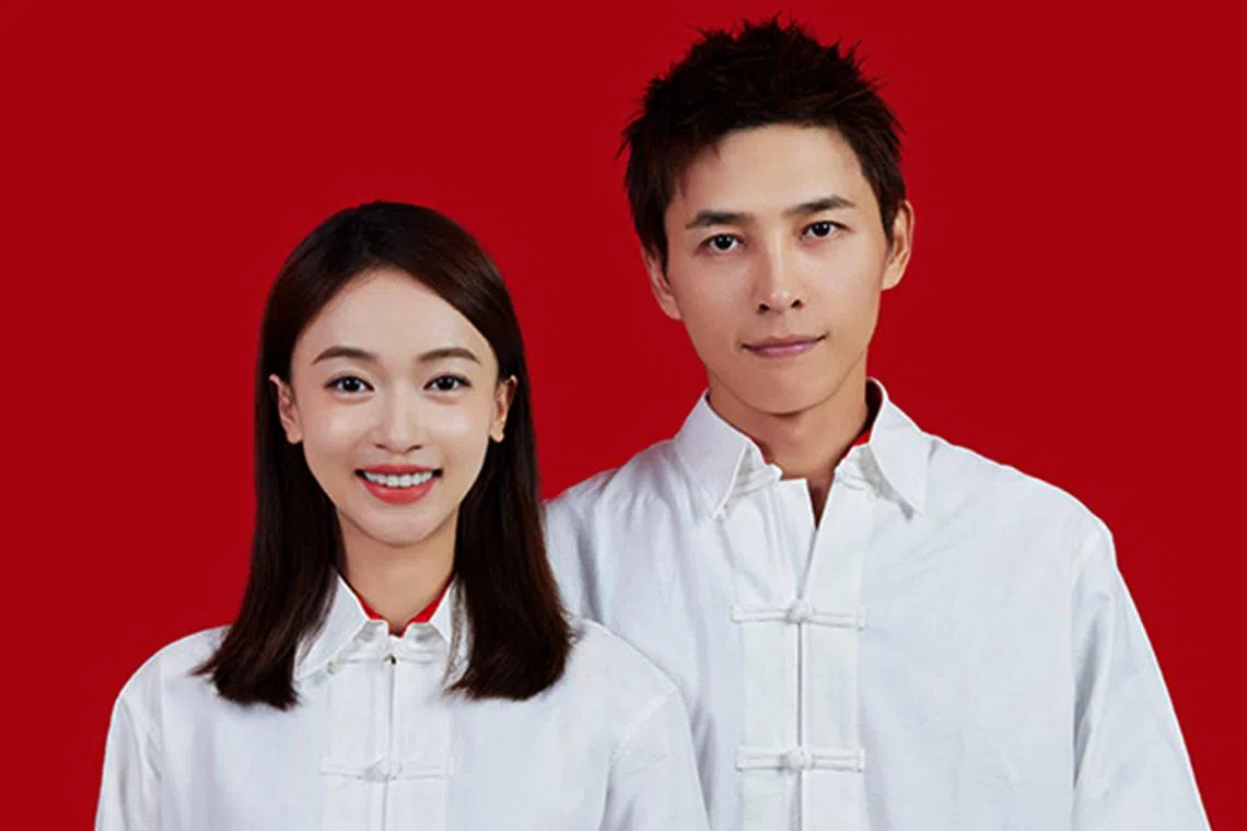 Chinese stars Wu Jinyan (left) and Hong Yao fell in love off-screen.