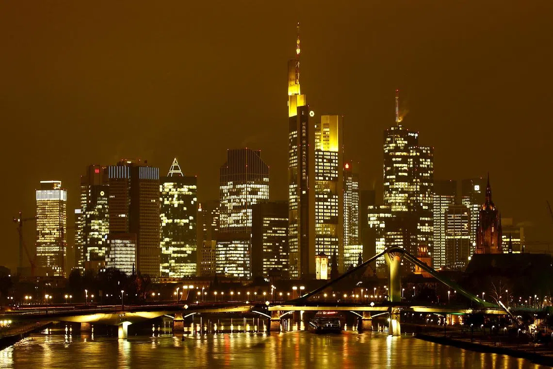 FILE PHOTO: The famous skyline with its banking district is pictured in early evening next to the Main River in Frankfurt, Germany, January 19, 2016.    REUTERS/Kai Pfaffenbach/File Photo