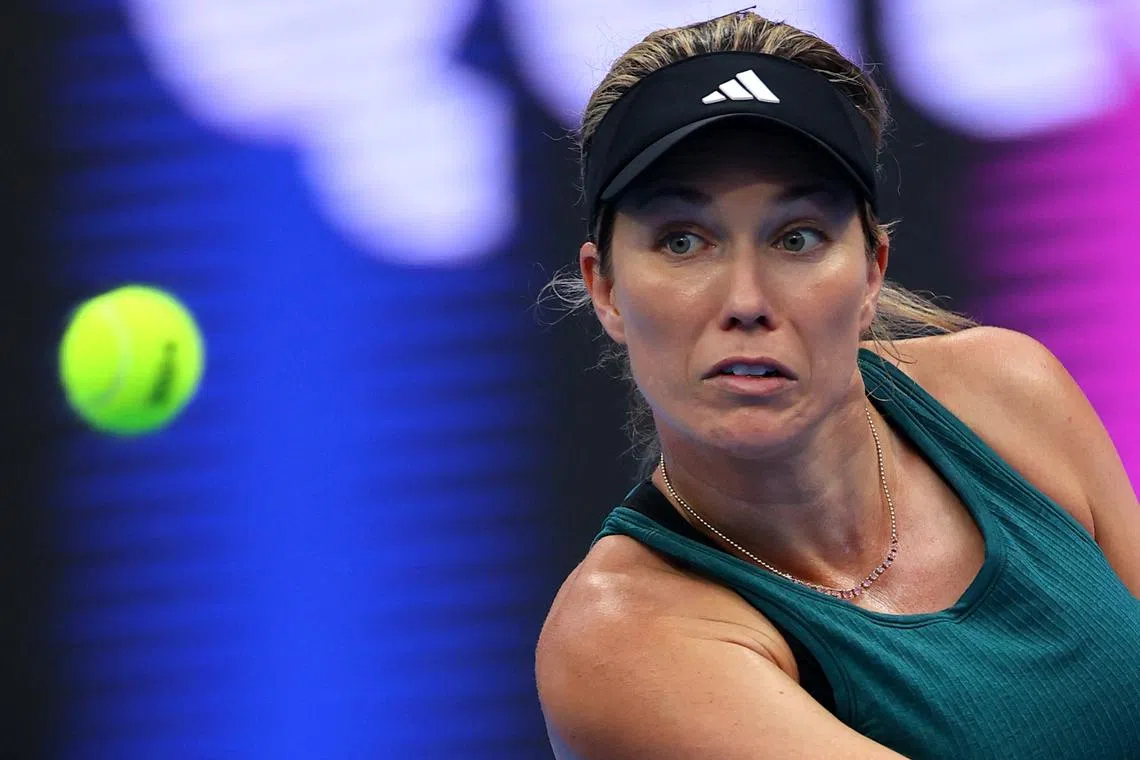 FILE PHOTO: Tennis - WTA 1000 - Qatar Open - Khalifa International Tennis and Squash Complex, Doha, Qatar - February 15, 2024 Danielle Collins of the U.S. in action during her quarter final match against Russia's Anastasia Pavlyuchenkova REUTERS/Ibraheem Al Omari/File Photo