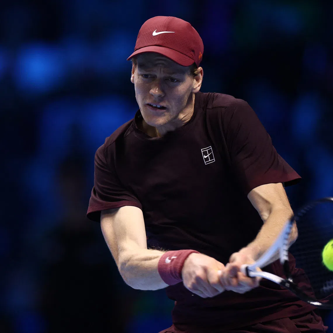 Tennis - ATP Finals - Turin - Palasport Olimpico, Turin, Italy - November 14, 2025 Italy's Jannik Sinner in action during his group stage match against Ben Shelton of the U.S. REUTERS/Guglielmo Mangiapane
