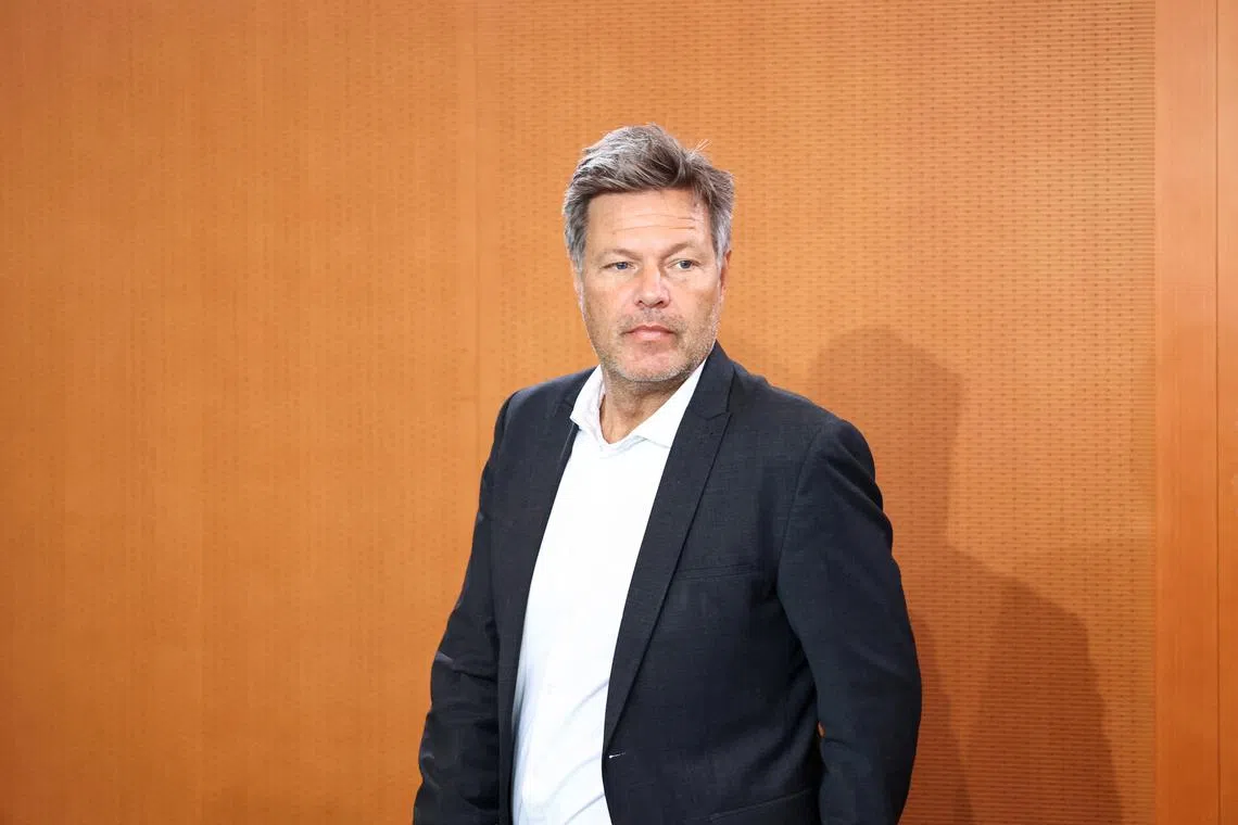 FILE PHOTO: German Economy and Climate Minister Robert Habeck attends the cabinet meeting at the Chancellery in Berlin, Germany, May 29, 2024. REUTERS/Liesa Johannssen/File Photo