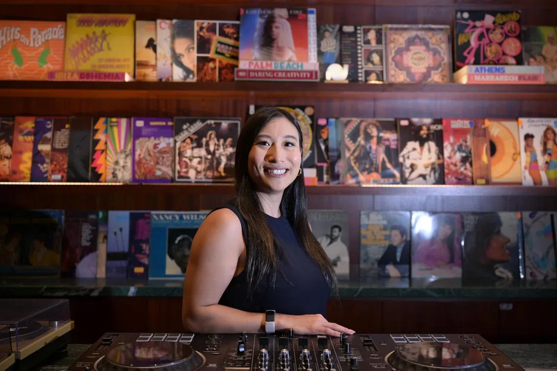 ramoney/	ST20250402_202573600872/Ng Sor Luan/Me & My Money shoot for Sherry Jiang.