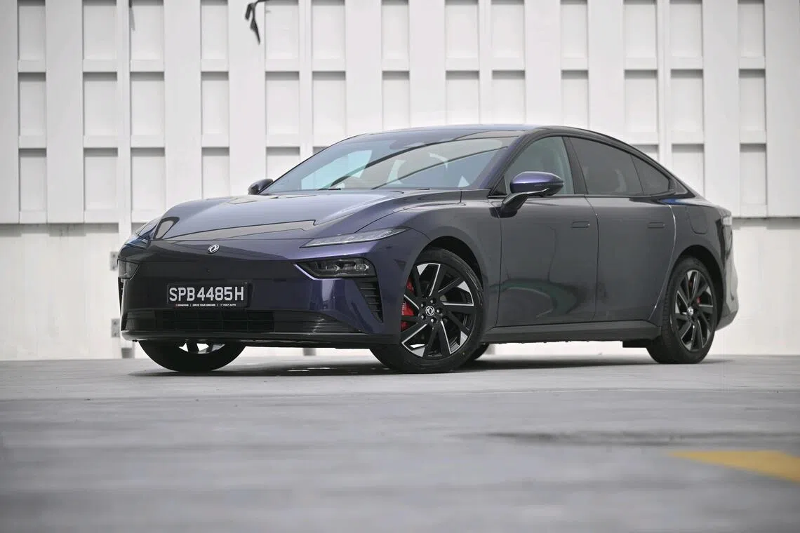 Interior and exterior of the Dongfeng 007 on Oct 8, 2025.