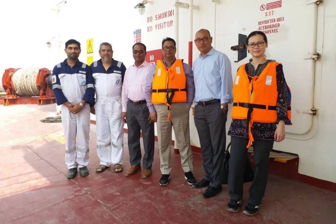 vale tan with vessel crew, port agents and traders to oversee the transfer of cargo onto smaller boats for transport to shore
