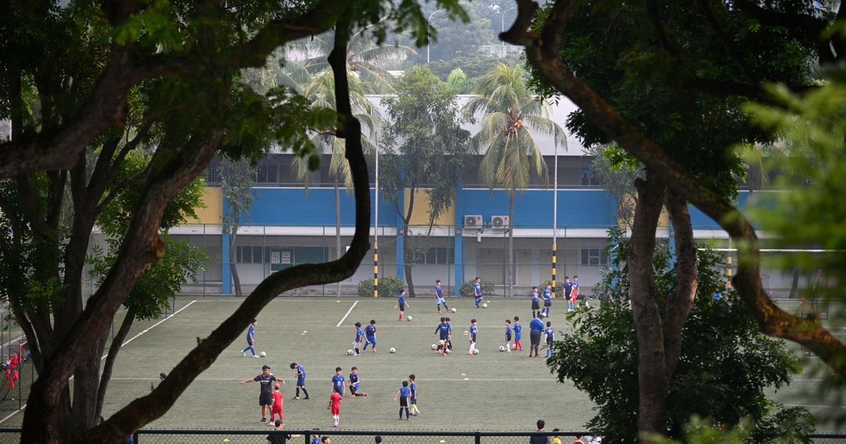 Singapore Schools to Stay Open Despite Haze Says Desmond Lee